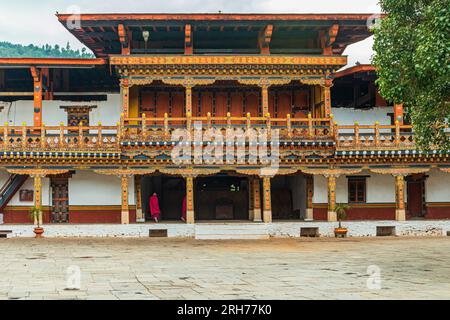 Im Innenhof des Punakha Dzong in Bhutan Stockfoto