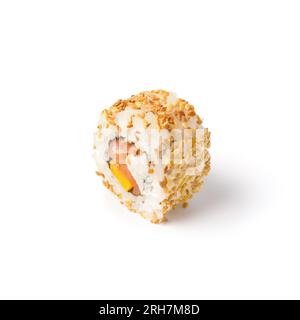 Sushi-Brötchen mit Lachs, Mango, Frischkäse, Sesam, isoliert auf weißem Hintergrund, Nahaufnahme Stockfoto