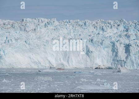 Westgrönland, Baffin Bay, Paul-Emile Victor, Eqi-Gletscher alias Eqip Sermia. Gilt als der kalbendste Gletscher Grönlands. Stockfoto