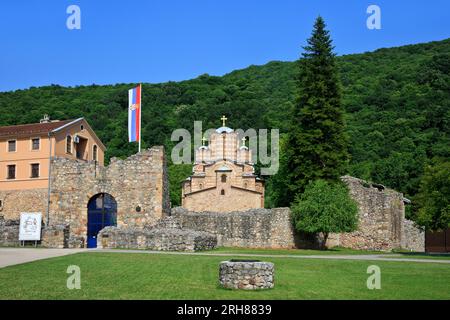 Das serbisch-orthodoxe Kloster Ravanica (gegründet 1375–1377) in Senje, Serbien Stockfoto