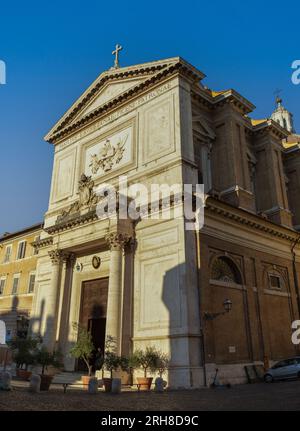 St. Salvatore at the Laurels church (Chiesa di San Salvatore in Lauro), Via dei Vecchiarelli, Rome, Italy Stock Photo