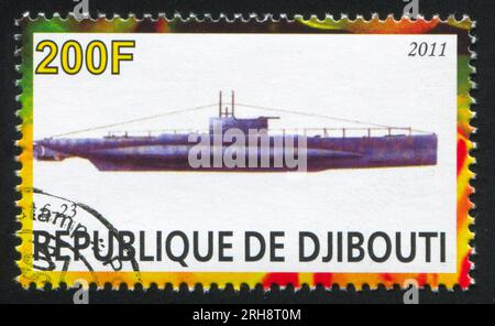 DSCHIBUTI - UM 2011: Stempel gedruckt von Dschibuti, zeigt U-Boot, um 2011 Stockfoto