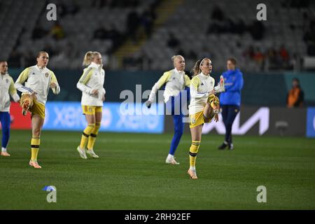 Auckland, Neuseeland. 15. Aug. 2023. Schwedens Kosovare Asllani erwärmt sich vor dem Halbfinale der FIFA Women's World Cup zwischen Spanien und Schweden im Eden Park in Auckland, Neuseeland, am 15. August 2023. Foto: Pontus Lundahl/TT/Code 10050 Kredit: TT News Agency/Alamy Live News Stockfoto