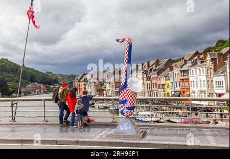 Saxophon in den Farben der kroatischen Flagge in Dinant, Belgien Stockfoto