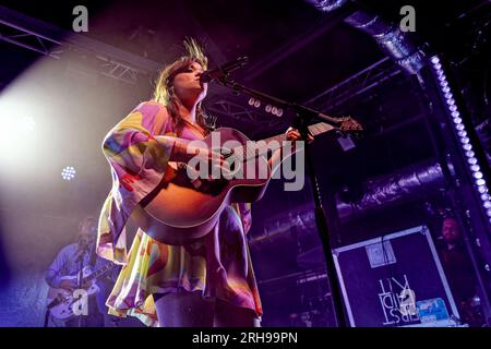 14. August 2023, Vereinigtes Königreich: 14. August 2023 Vereinigtes Königreich Liverpool : Klara Soderberg vom erste-Hilfe-Kit Live an der Liverpool Academy UK (Kreditbild: © Andy von Pip/ZUMA Press Wire) NUR REDAKTIONELLE VERWENDUNG! Nicht für den kommerziellen GEBRAUCH! Stockfoto