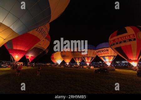 Bristol, Großbritannien. August 2023. Die Bristol International Balloon Fiesta 2023 findet jährlich im Ashton Park in Bristol statt. Stockfoto