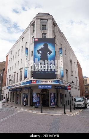 Der Roald Dahl Matilda, das Musical, im Cambridge Theatre im Londoner West End, Großbritannien Stockfoto