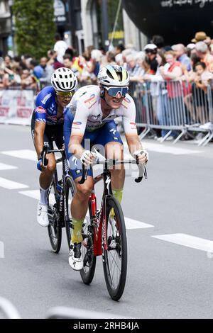 Leuven, Belgien. 15. Aug. 2023. Belgische Dries Van Gestel von TotalEnergies, dargestellt in Aktion während des eintägigen Radrennens „Tour of Leuven - Memorial Jef Scherens“ in Leuven, Dienstag, den 15. August 2023. BELGA FOTO GOYVAERTS Kredit: Belga News Agency/Alamy Live News Stockfoto