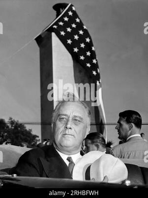 Gettysburg, Pennsylvania: Am 3. Juli 1938 kommt Präsident Franklin Delano Roosevelt nach Gettysburg, um dort das Friedensdenkmal zu widmen. Stockfoto