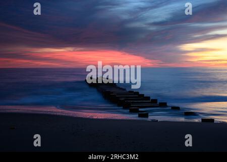 Sonnenaufgang am Rehoboth Beach Delaware Stockfoto