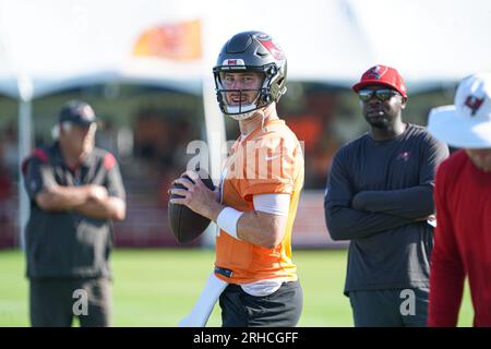 Tampa, Florida, USA, 14. August 2023, Tampa Bay Buccaneers Quarterback Kyle Trask #2 während eines Trainingscamps im Advent Health Training Center. (Phot Stockfoto