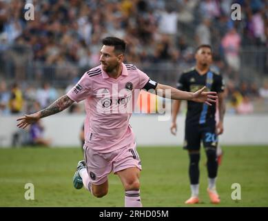 Chester, Pennsylvania, USA. 15. Aug. 2023. 15. August 2023, Chester PA, USA: Inter Miami CF-Spieler, LIONEL MESSI (10) in Aktion während des Halbfinalspiels gegen die Philadelphia Union im Subaru Park Credit Image: © Ricky Fitchett via ZUMA Wire (Credit Image: © Ricky Fitchett/ZUMA Press Wire) REDAKTIONELLE VERWENDUNG! Nicht für den kommerziellen GEBRAUCH! Stockfoto