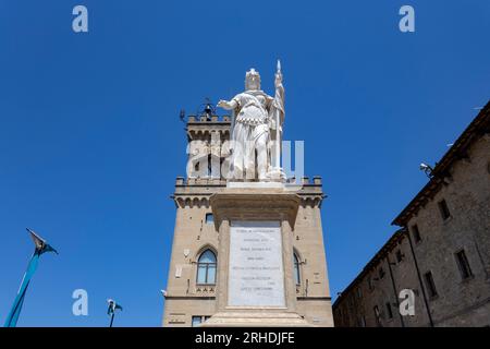 SAN MARINO, 5. JULI 2022 – die Freiheitsstatue auf dem Liberty Square in San Marino, Europa Stockfoto