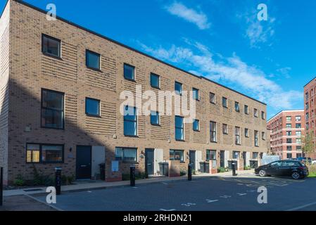 Durch die neue Wohnbauerschließung von Galliard Apsley am Soho Loop auf der Birmingham Canal Old Line entstehen 750 neue Häuser in Ladywood, Birmingham Stockfoto