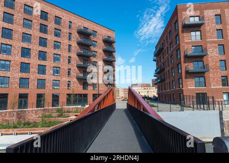 Durch die neue Wohnbauerschließung von Galliard Apsley am Soho Loop auf der Birmingham Canal Old Line entstehen 750 neue Häuser in Ladywood, Birmingham Stockfoto