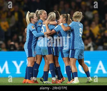 Ella Toone #10 aus England feiert ihr Ziel, es beim Halbfinalspiel der FIFA Women's World Cup 2023 im Stadium Australia, Sydney, Australien, 16. August 2023 (Foto von Patrick Hoelscher/News Images) am 8./16. August 2023 in Sydney, Australien, auf 0-1 zu schaffen. (Foto: Patrick Hoelscher/News Images/Sipa USA) Stockfoto