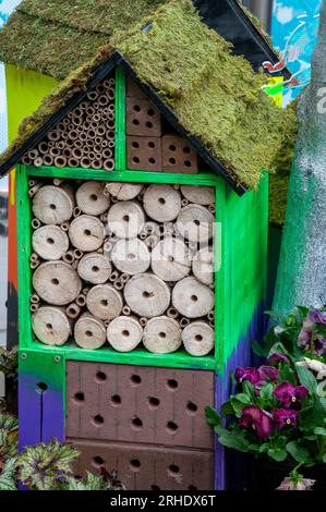 Sydney Australien, Insekten- oder Insektenhotel im Garten Stockfoto