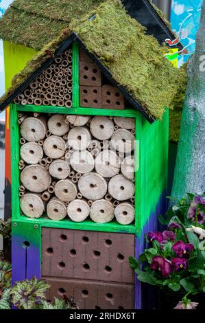 Sydney Australien, Insekten- oder Insektenhotel im Garten Stockfoto