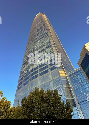 Das 62-stöckige Gran Torre Santiago, das höchste Gebäude Südamerikas, im Costanera Center. Providencia, Santiago, Chile. Stockfoto