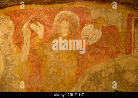 Reste romanischer Gemälde aus dem Kloster Sant Pere de Rodes (Alt Empordà, Girona, Katalonien, Spanien) Stockfoto