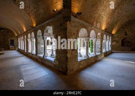 Oberer Kreuzgang des Klosters Sant Pere de Rodes (Alt Empordà, Girona, Katalonien, Spanien) ESP: Claustro Superior de Sant Pere de Rodes (Gerona) Stockfoto