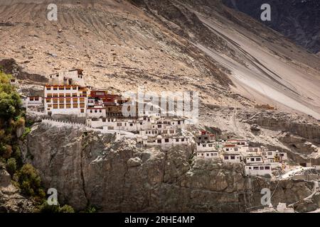 Indien, Ladakh, Nubra-Tal, Diskit Gompa, Gelugpa-Kloster auf einem Hügel Stockfoto