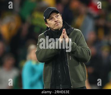 Tony Gustavsson Manager of Australia lobt die australischen Fans, nachdem sie beim Halbfinalspiel der FIFA Women's World Cup 2023 Australia Women vs England Women im Stadium Australia, Sydney, Australien, 16. August 2023 (Foto von Patrick Hoelscher/News Images) am 8./16. August 2023 in Sydney, Australien, 1-3 verloren haben. (Foto: Patrick Hoelscher/News Images/Sipa USA) Stockfoto