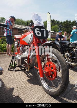 Douglas Motorrad in der Douglas Cavalcade, Warmley, Mai 2023 Stockfoto