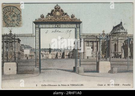 Chateau de Versailles : Grille d'Honneur - Carte Postale datee 1905 Stockfoto