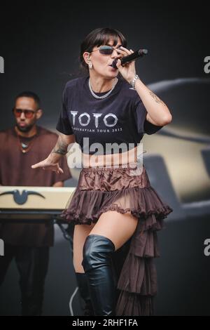 Göteborg, Schweden. 12., 2023. August. Der schwedische Rapper Cleo tritt während des schwedischen Musikfestivals in West 2023 in Göteborg auf. (Foto: Gonzales Photo - Tilman Jentzsch). Stockfoto