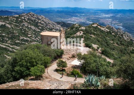 Kapelle Sant Joan in Montserrat, gezackter Berg im Westen von Barcelona, in Katalonien, Spanien. Stockfoto