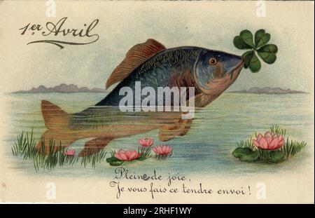 Carte de voeux pour le 1er avril : poisson avec un trefle a quatre feuilles - Carte postale fin 19eme-20eme siecle Stockfoto