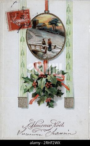 Carte de voeux pour Noel : Boule de houx et decoration de gui - Carte postale 20eme siecle Stockfoto