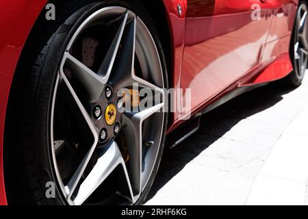 Ferrari F8 Leichtmetallfelgen Stockfoto