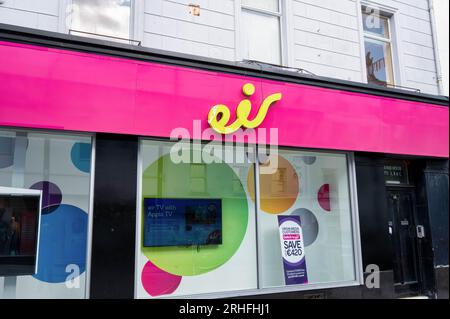 Waterford, Irland – 17. Juli 2023: Front of eir Store in Waterford Ireland Stockfoto