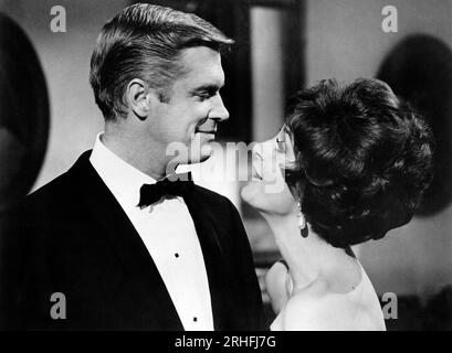 George Peppard, Elizabeth Ashley, am Filmset "der dritte Tag", Warner Bros., 1965 Stockfoto