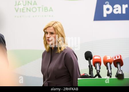 RIGA, Lettland. 16. Aug. 2023. Evika Silina (auf Foto), Sozialministerin, hat angekündigt, neuer Kandidat des Premierministers der politischen Partei Neue Einheit zu sein. Kredit: Gints Ivuskans/Alamy Live News Stockfoto