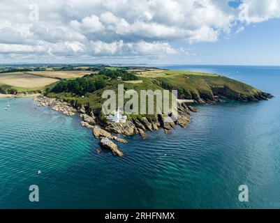 St. Anthony's Head Lighthouse, Truro Cornwall aus der Vogelperspektive. Stockfoto