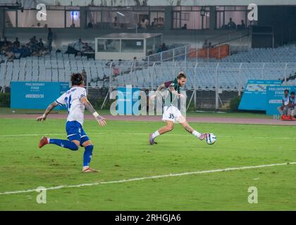 Kalkutta, Indien. Aug. 2023. Mohunbagan Super Giant startete seine AFC Cup-Kampagne 2023-24 mit einem Sieg 3-1 gegen den nepalesischen Verein Machhindra FC in der Vorrunde 2 am 16. August 2023 im VYBK Stadium in Kalkutta. (Foto: Amlan Biswas/Pacific Press) Credit: Pacific Press Media Production Corp./Alamy Live News Stockfoto