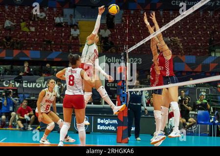 Monza, Italien. Aug. 2023. Frauen - Bulgarien gegen Kroatien, Volleyball Intenationals in Monza, Italien, 16. August 2023 Credit: Independent Photo Agency/Alamy Live News Stockfoto