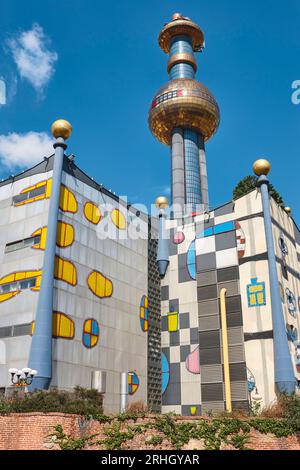 Pictuesque und Multicolor Spitelau Verbrennungsanlage im Wiener Stadtzentrum. Österreich Stockfoto