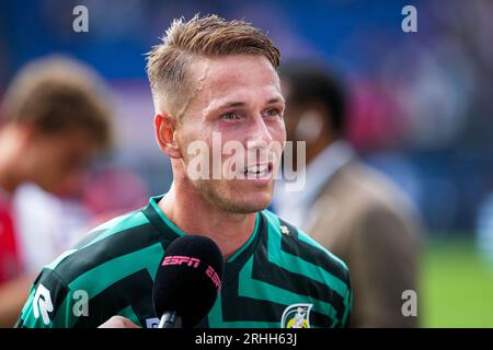 Rotterdam, Niederlande. August 2023. ROTTERDAM, NIEDERLANDE - 13. AUGUST: Paul Gladon von Fortuna Sittard nach dem niederländischen Eredivisie-Spiel zwischen Feyenoord und Fortuna Sittard im Stadion Feijenoord am 13. August 2023 in Rotterdam, Niederlande. (Foto von Orange Pictures) Kredit: Orange Pics BV/Alamy Live News Stockfoto