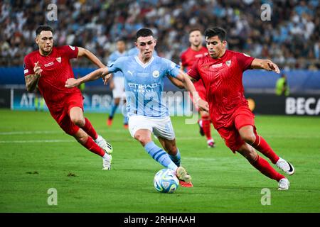 Piräus, Griechenland. 16. August 2023: Phil Foden aus Manchester City in Aktion beim UEFA-Superpokal 2023 zwischen Manchester City FC und Sevilla FC im Georgios-Karaiskakis-Stadion in Piräus, Griechenland. August 2023. (Foto: Nikola Krstic/Alamy) Stockfoto