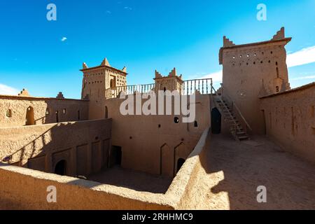 Nordafrika. Marokko. Skoura. Kasba Amridil. 19. Jahrhundert, erbaut für M’hamed Ben Brahim Nasiri. Im Inneren der Hauptresidenz der Kasbah. Provinz Ouarzazate Stockfoto