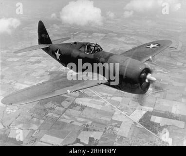 EUROPA - um 1944 - Eine Republik P-47D Thunderbolt, auch bekannt als „Jug“, während des Zweiten Weltkriegs diente die P-47 in fast jedem aktiven Kriegstheater und im Forc Stockfoto