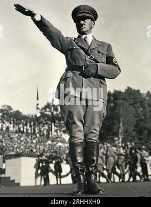 Adolf Hitler auf dem Parteigelände in Nürnberg 1935 Niederländisch, Niederlande, Holland. Stockfoto