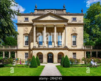 Das Holburne Museum und die Kunstgaleere am Ende der Great Pulteney Street in Bath Somerset UK Stockfoto