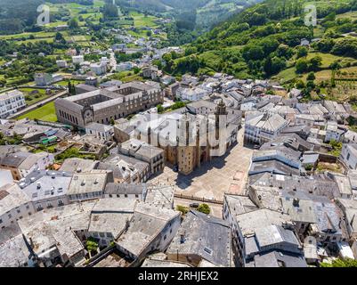 Mondonedo Lugo Kathedrale Basilika der Himmelfahrt, gilt als eine der schönsten Städte in Spanien Stockfoto