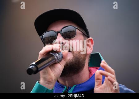 Trondheim, Norwegen. August 2023. Die deutsche Tanzgruppe ItaloBrothers spielt ein Live-Konzert während der We Love the 90s und 2000s Show in Trondheim. (Foto: Gonzales Photo - Tor Atle Kleven). Stockfoto