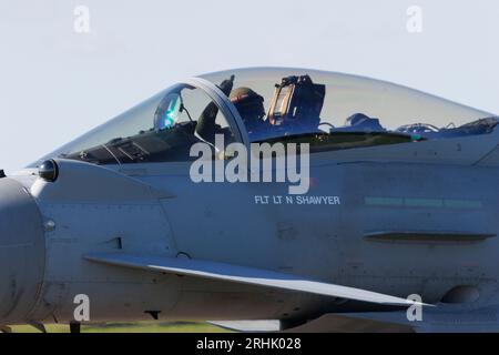 RAF Typhoon Jet im aktiven Einsatz bei RAF Conningsby in Lincolnshire, England, August 2023 Stockfoto